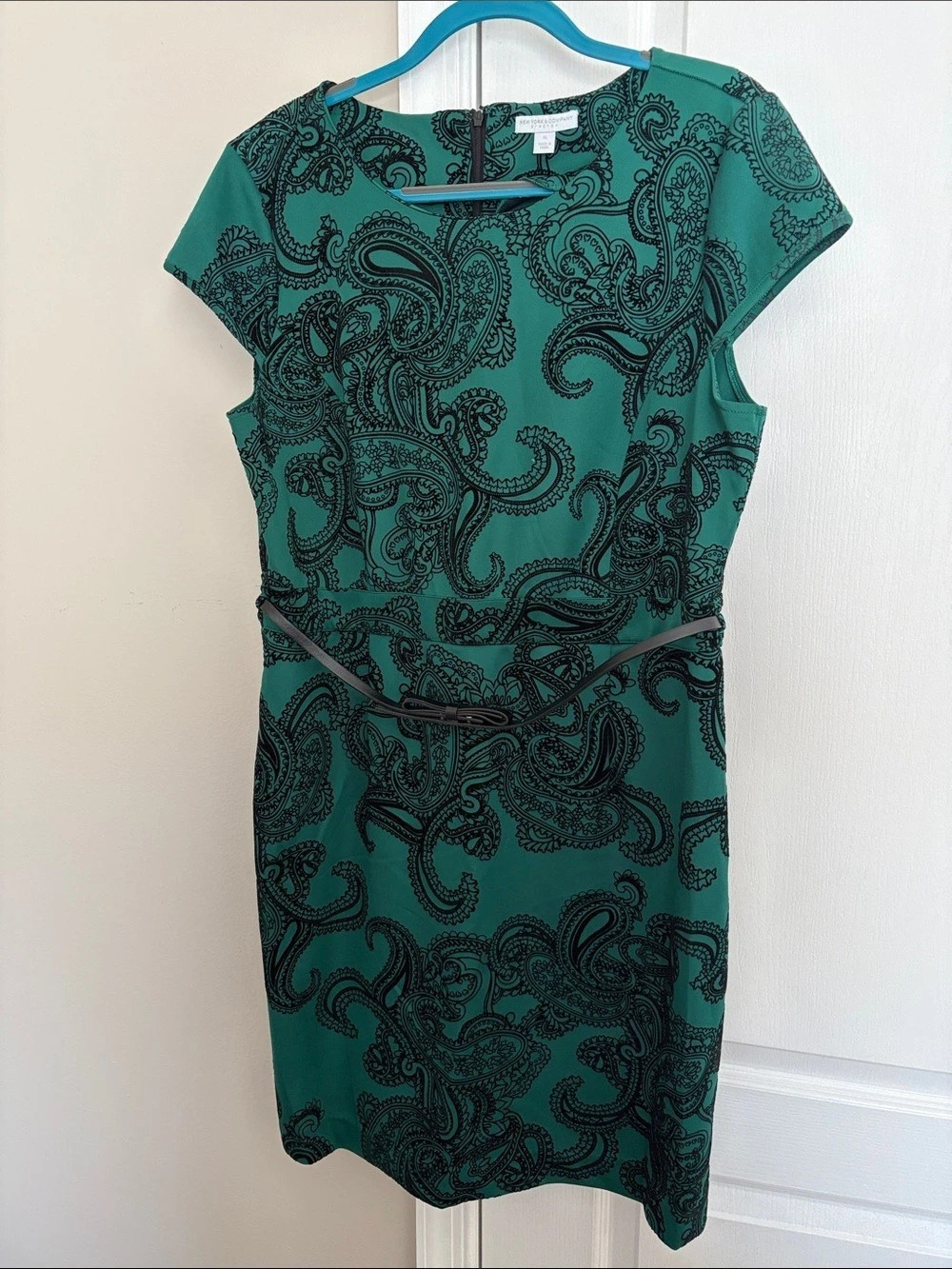 New York & Company Paisley Midi Dress in Green & Black Size XL